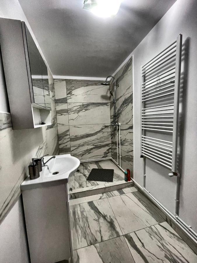 Casa Din Podirei Villa Capu Cimpului Luaran gambar